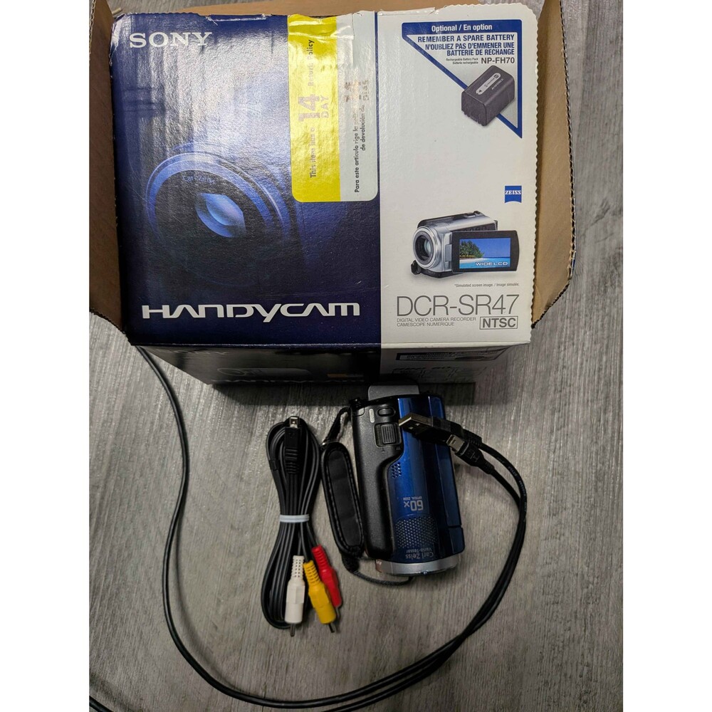 Sony DCR-SR47 Handycam 60GB HDD Camcorder 60x Optical Zoom Blue w/Box TESTED